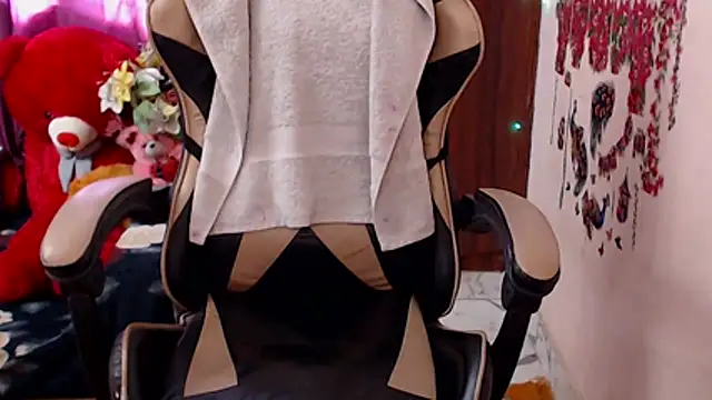 Naughty Kashish online show from 02-24-26, 05:41