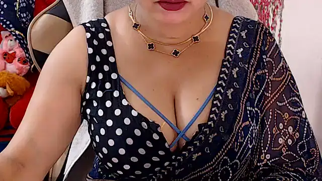 Snapshot of Naughty_Kashish chatting on 07-10-26, 05:40 Naughty Kashish online show from 07-10-26, 05:40