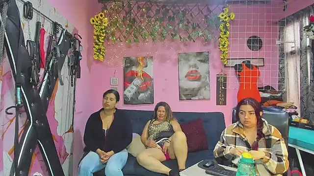 lesbiancuple online show from 05-14-26, 01:52