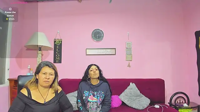 Snapshot of lesbiancuple chatting on 09-14-25, 11:16 lesbiancuple online show from 09-14-25, 11:16