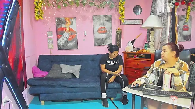lesbiancuple online show from 04-22-26, 12:12