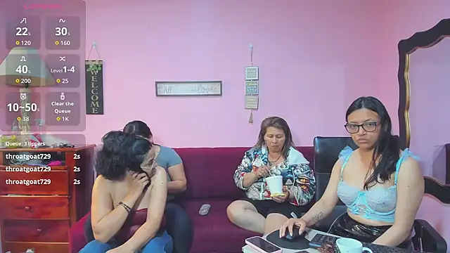 lesbiancuple online show from 11-20-25, 04:07