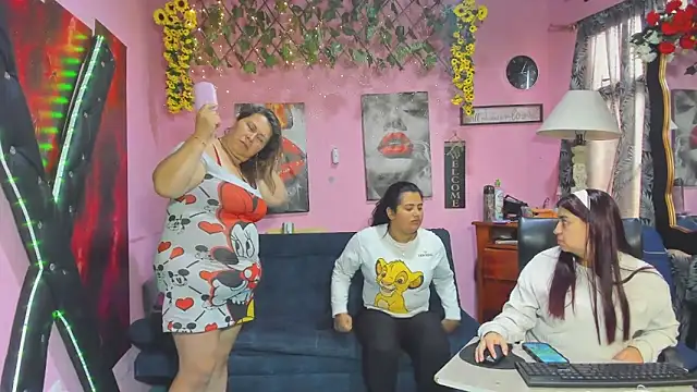 lesbiancuple online show from 04-02-26, 12:45