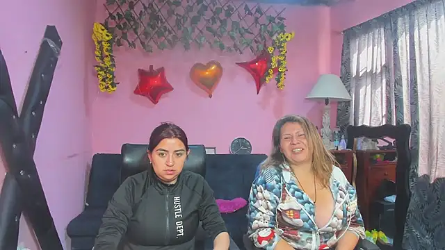 lesbiancuple online show from 02-17-26, 02:58
