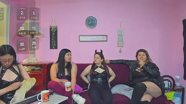 Snapshot of lesbiancuple chatting on 09-23-25, 12:56 lesbiancuple online show from 09-23-25, 12:56