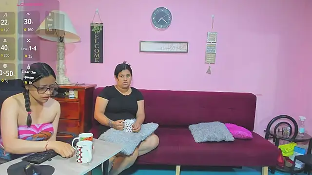 Snapshot of lesbiancuple chatting on 09-22-25, 12:22 lesbiancuple online show from 09-22-25, 12:22