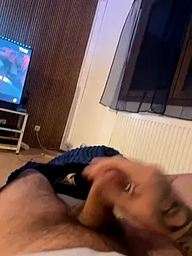 RenaudS-02 online show from 01-05-26, 08:34