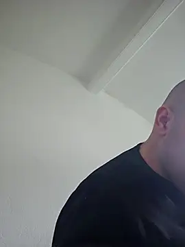 mario890605 online show from 03-12-25, 11:32