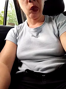 SquirtyMellissaLabia online show from 05-19-26, 03:08