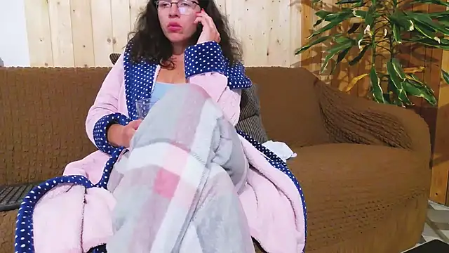 SquirtyMellissaLabia online show from 11-16-25, 05:50