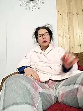 SquirtyMellissaLabia online show from 12-18-25, 06:18