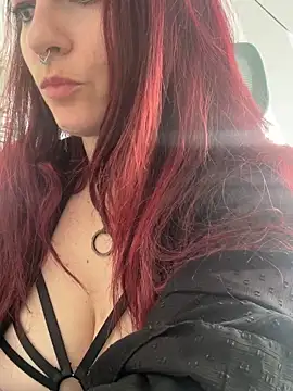 LunaMoongirl online show from 09-30-25, 02:01