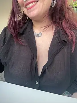 LunaMoongirl online show from 12-06-24, 02:00