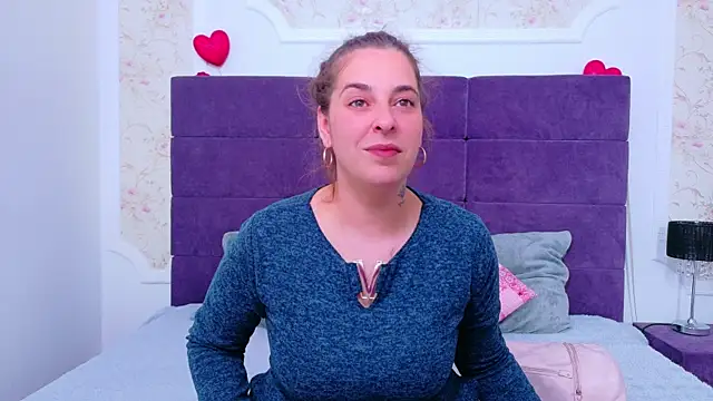 KarinaNoir online show from 05-07-26, 04:17