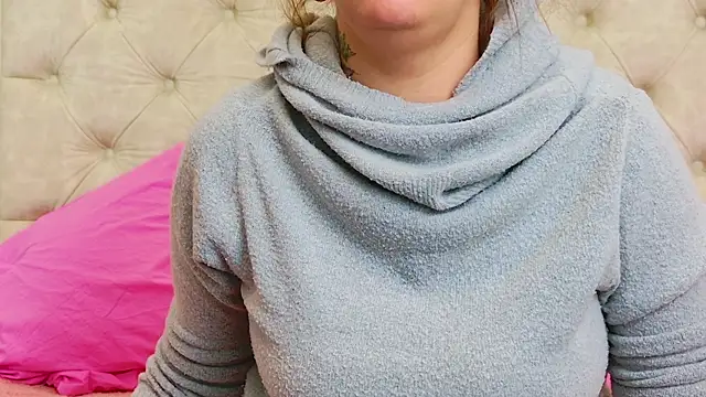 KarinaNoir online show from 04-09-26, 04:03