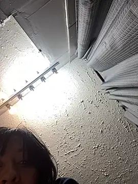 AriannaPena online show from 10-04-25, 10:11