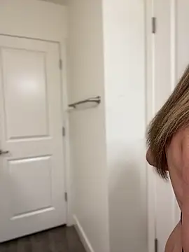 AriannaPena online show from 03-01-25, 02:04