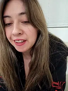 AriannaPena online show from 03-13-25, 09:43