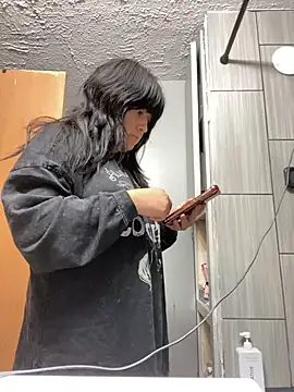 AriannaPena online show from 09-20-25, 10:37