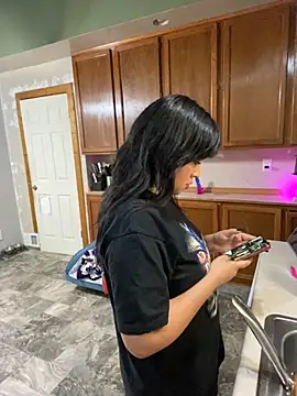 AriannaPena online show from 09-29-25, 03:24