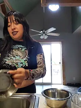 AriannaPena online show from 10-05-25, 09:49