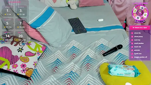 amy petite online show from 11-28-25, 09:26