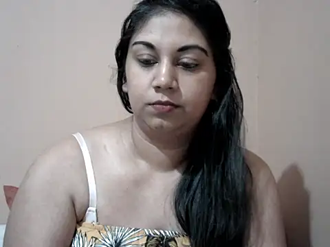 bellachow10 online show from 03-04-26, 08:22