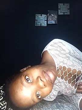 Snapshot of SheisBlacq chatting on 09-18-25, 08:56 SheisBlacq online show from 09-18-25, 08:56