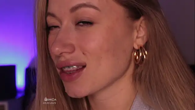 Snapshot of Blondie_Bunny chatting on 03-03-25, 06:31 Blondie Bunny online show from 03-03-25, 06:31