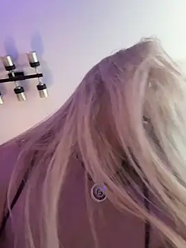 Blondie Bunny online show from 02-21-26, 03:08