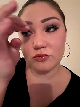 Snapshot of RosieDixx chatting on 11-06-25, 02:26 RosieDixx online show from 11-06-25, 02:26