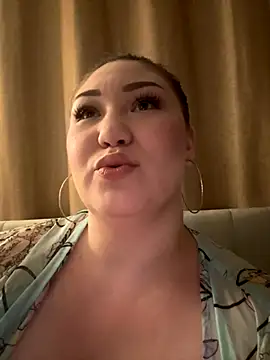 Snapshot of RosieDixx chatting on 10-08-25, 03:41 RosieDixx online show from 10-08-25, 03:41