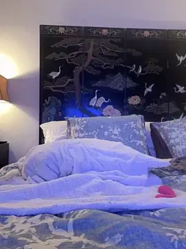 Snapshot of RosieDixx chatting on 01-28-25, 08:14 RosieDixx online show from 01-28-25, 08:14