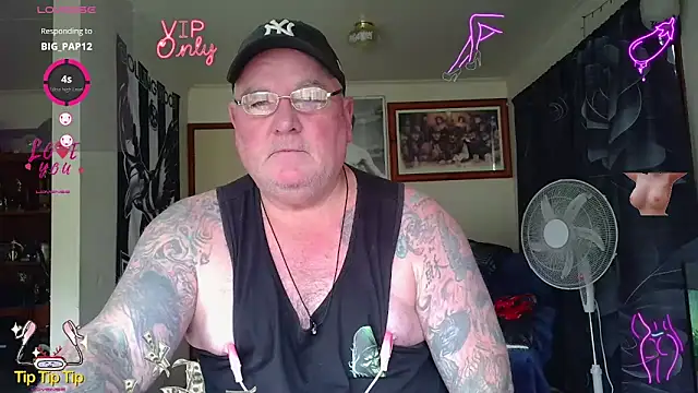 Snapshot of HOTANAL chatting on 06-19-26, 03:12 HOTANAL online show from 06-19-26, 03:12