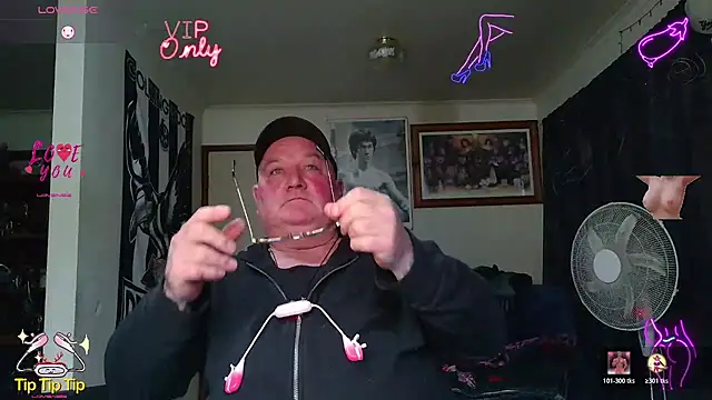 Snapshot of HOTANAL chatting on 07-07-26, 06:47 HOTANAL online show from 07-07-26, 06:47