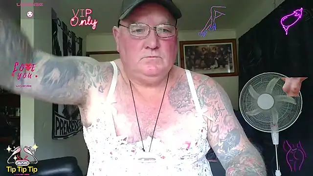 Snapshot of HOTANAL chatting on 07-13-26, 02:11 HOTANAL online show from 07-13-26, 02:11