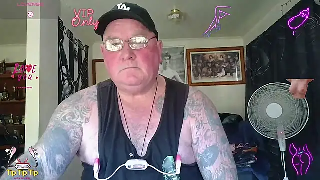 Snapshot of HOTANAL chatting on 06-27-26, 02:50 HOTANAL online show from 06-27-26, 02:50