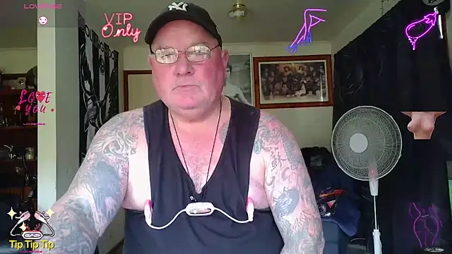 Snapshot of HOTANAL chatting on 07-01-26, 02:56 HOTANAL online show from 07-01-26, 02:56