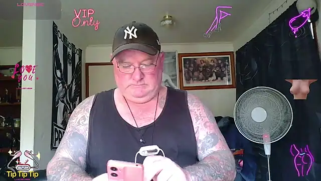 Snapshot of HOTANAL chatting on 07-02-26, 02:23 HOTANAL online show from 07-02-26, 02:23