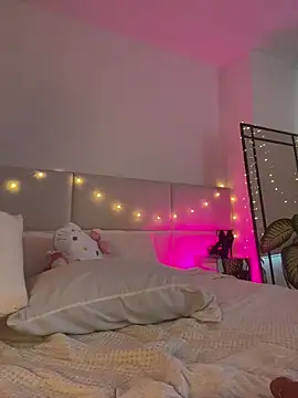 Tiny lilith online show from 02-20-26, 04:31