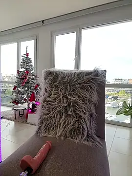 Tiny lilith online show from 12-20-24, 09:39