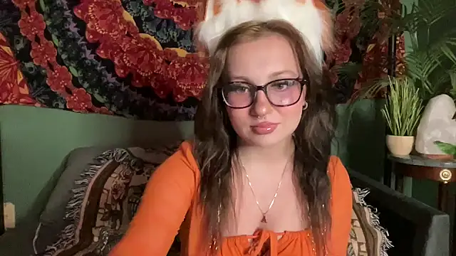 Snapshot of sweetandwet_daddy chatting on 10-23-25, 03:49 sweetandwet daddy online show from 10-23-25, 03:49