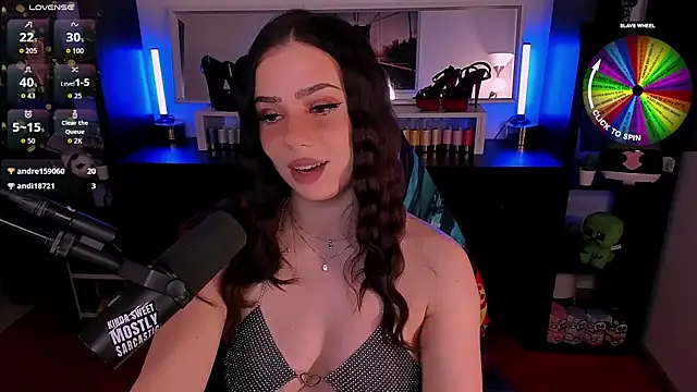 SofiRusselle online show from 11-13-25, 05:28