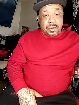 Snapshot of yellowwetfox chatting on 03-01-25, 02:26 yellowwetfox online show from 03-01-25, 02:26