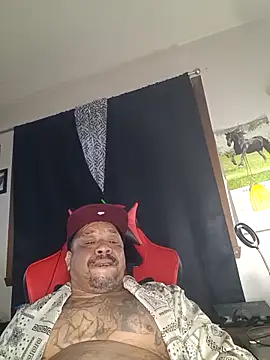 Snapshot of yellowwetfox chatting on 03-02-25, 01:31 yellowwetfox online show from 03-02-25, 01:31