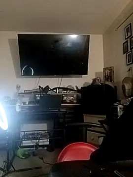 Snapshot of yellowwetfox chatting on 03-22-25, 01:08 yellowwetfox online show from 03-22-25, 01:08