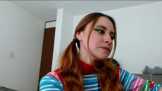 Juls winter  online show from 04-09-26, 05:52