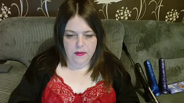 HouseWifeWhore Milf online show from 03-16-26, 11:18