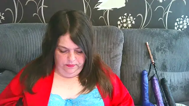 HouseWifeWhore Milf online show from 04-19-26, 01:34