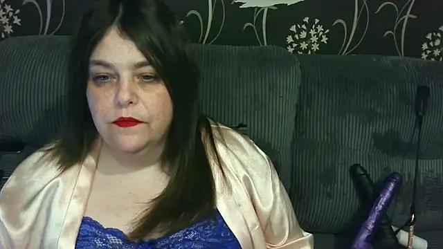HouseWifeWhore Milf online show from 03-31-26, 12:12